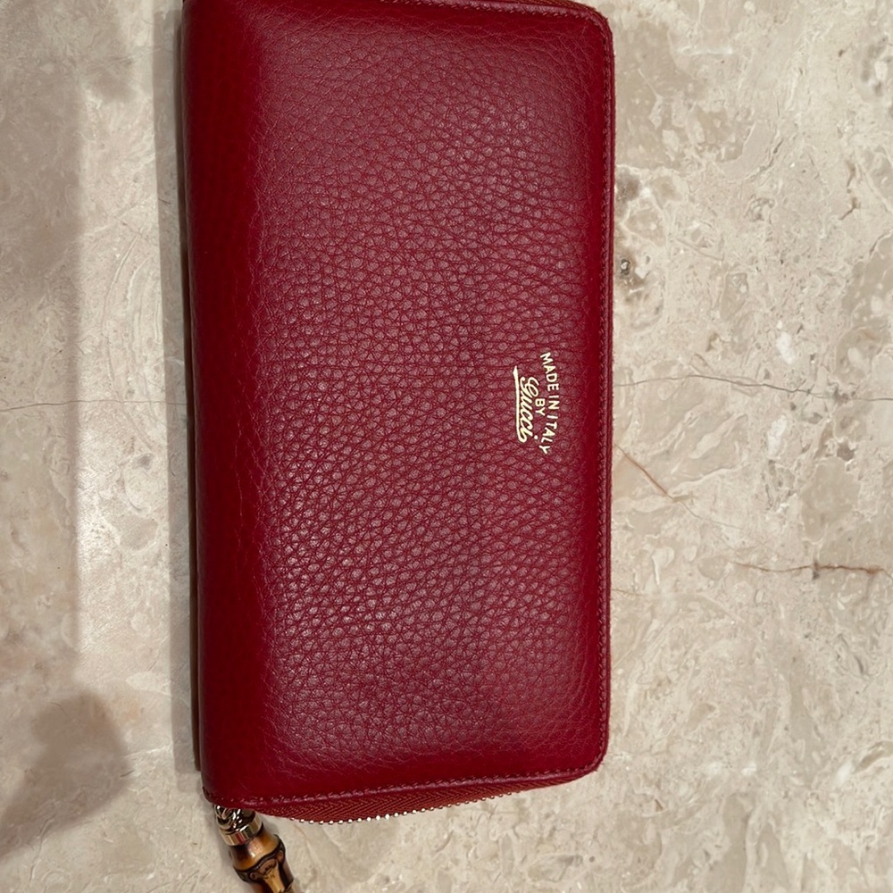 Gucci red calfskin wallet